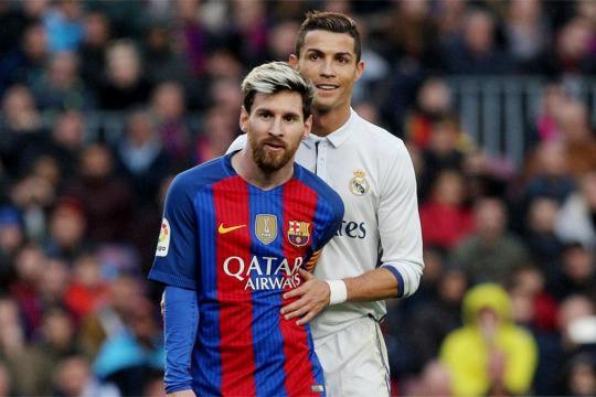 手时显得生 手时显得生